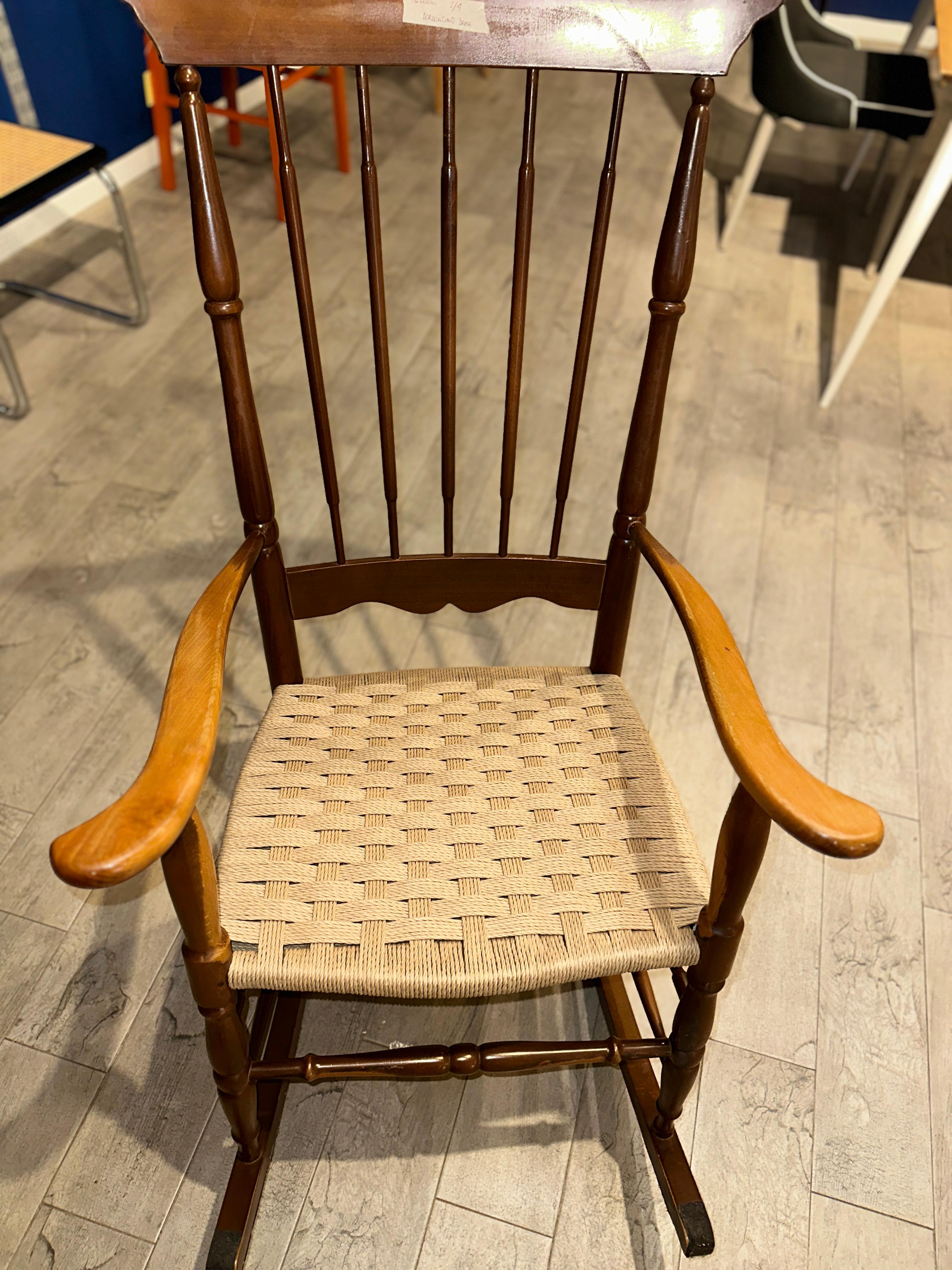 Dettaglio impagliatura a dama